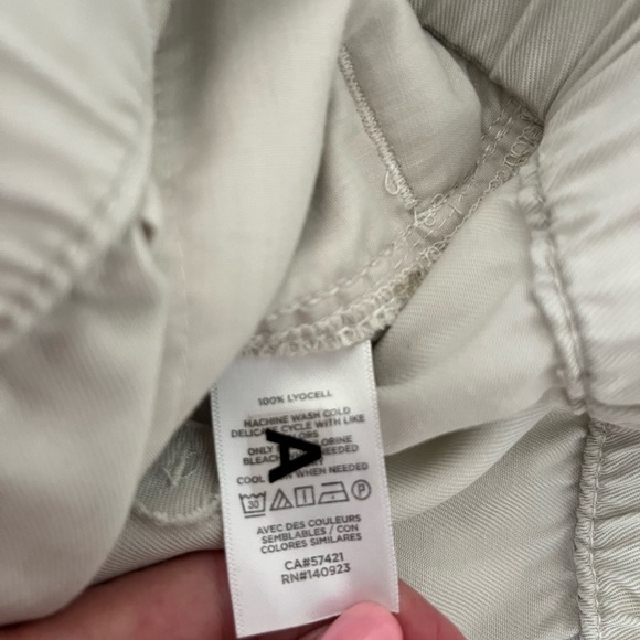 Loft Women’s khaki Pull On Elastic Waist Drawstring Shorts XL - Picture 6 of 6